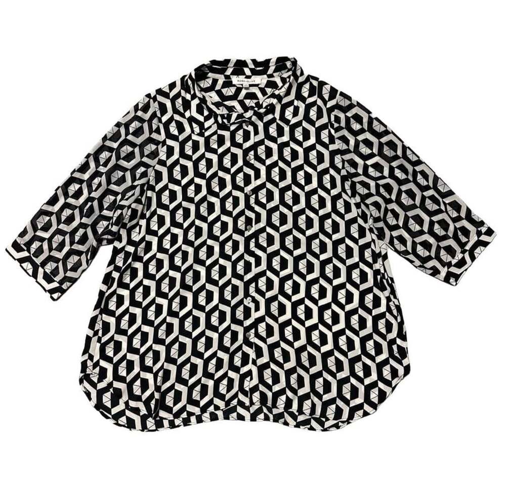 Rose & Olive Geometric Blouse Size 1X Black White Button Front
